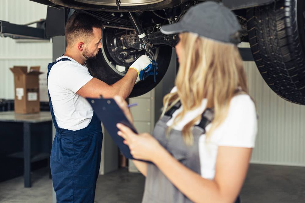 Reparação online de automóveis e assistência veicular em que você pode confiar.